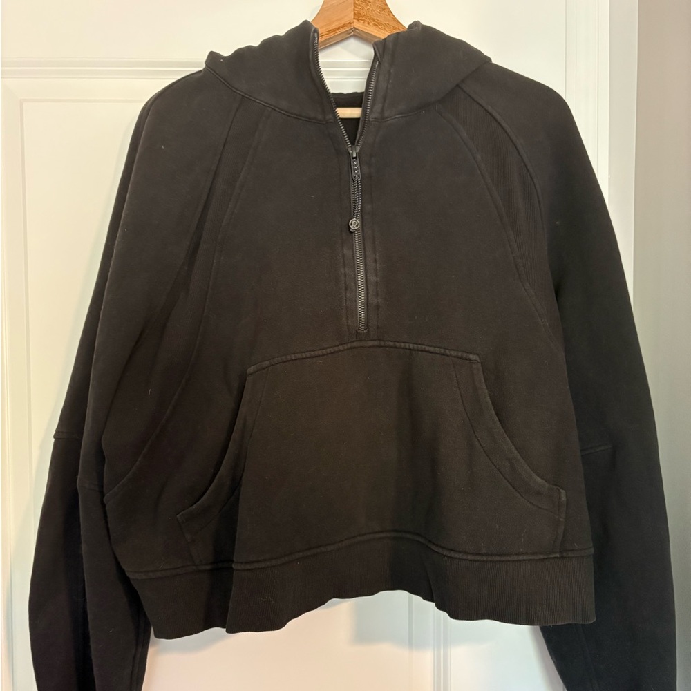 Lululemon Scuba Half Zip - Picture 2 of 5